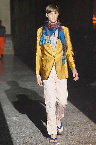 Look 19